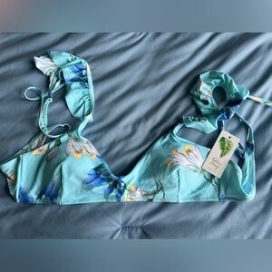 NWT bathing suit top